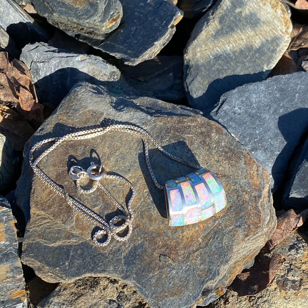 New! Sedona Opal Necklace - Picture 4 of 4